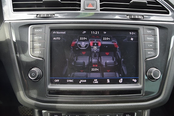 Volkswagen Tiguan 19 of 27