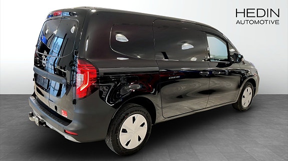 Nissan Townstar 2 of 5