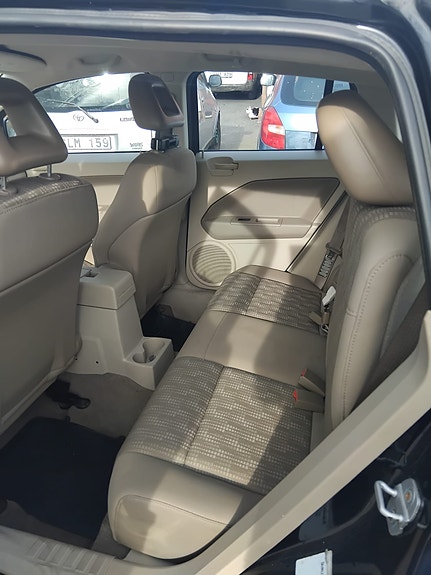 Dodge Caliber 5 of 6