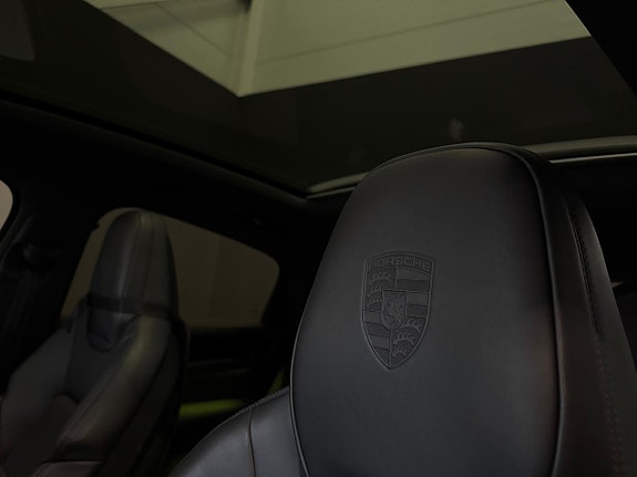 Porsche Cayenne Coupe 20 of 23