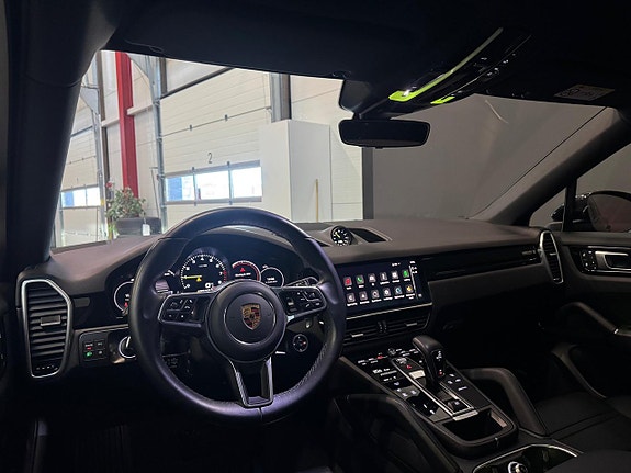 Porsche Cayenne Coupe 22 of 23