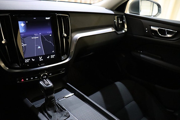 Volvo V60 23 of 27
