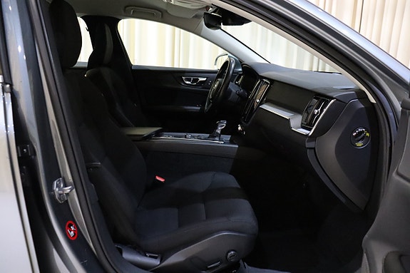 Volvo V60 26 of 27