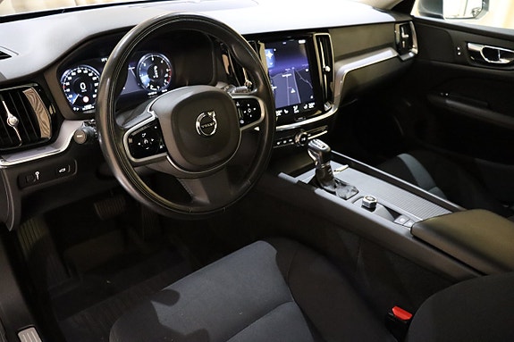 Volvo V60 15 of 27