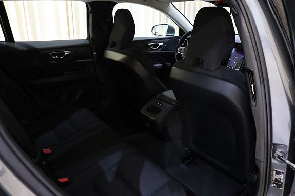 Volvo V60 12 of 27
