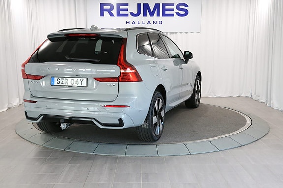 Volvo XC60 5 of 17