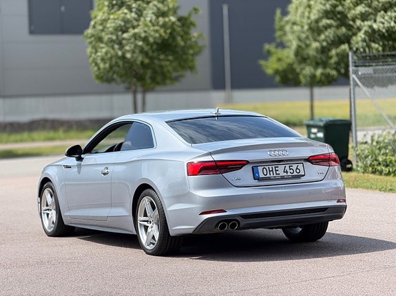 Audi A5 6 of 21
