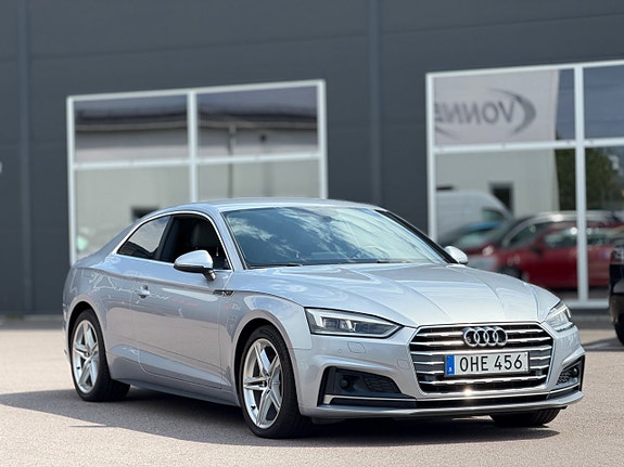 Audi A5 4 of 5