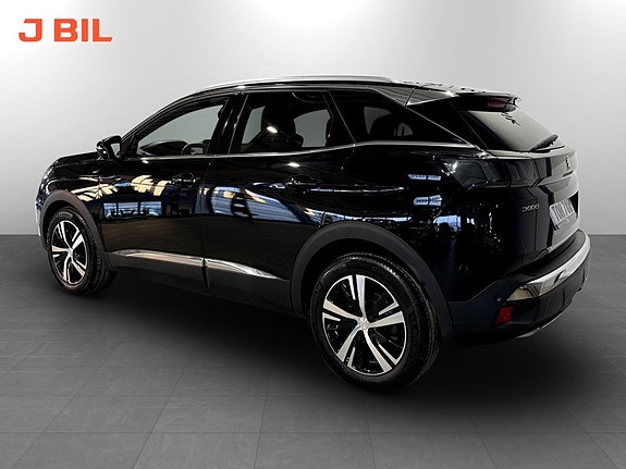 Peugeot 3008 3 of 5