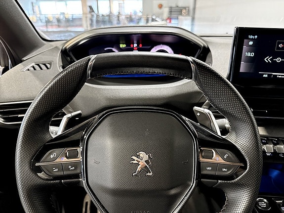 Peugeot 3008 7 of 15