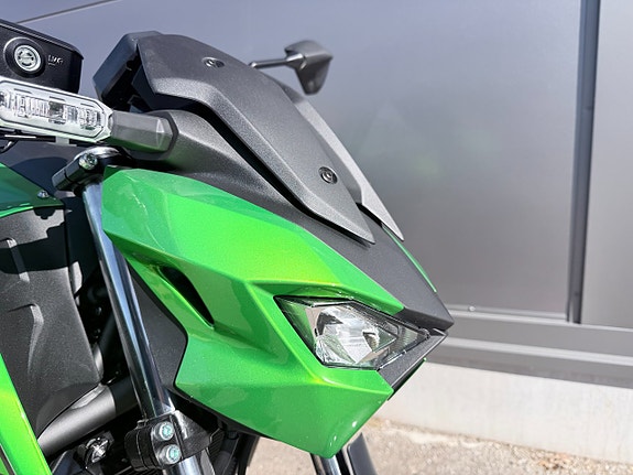 Kawasaki Z650S Demo 7 of 10