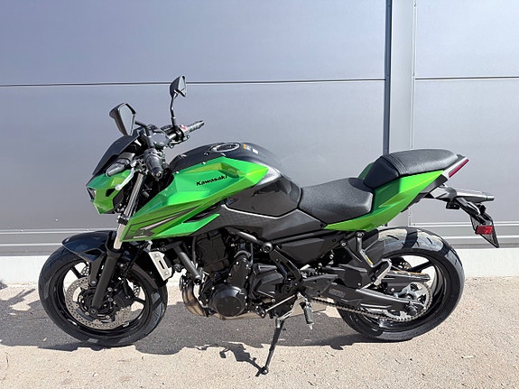 Kawasaki Z650S Demo 8 of 10