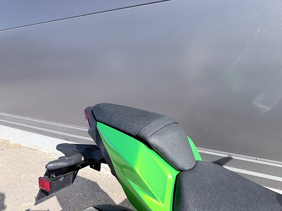 Kawasaki Z650S Demo 6 of 10