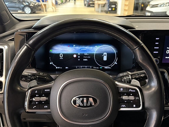 Kia Sorento 10 of 14