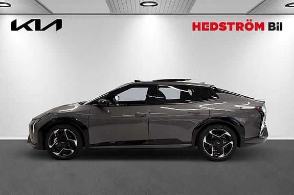 Kia EV4 2 of 5