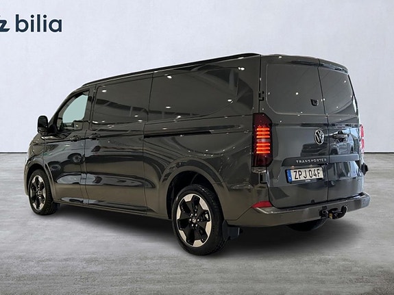 Volkswagen Transporter 7 of 26