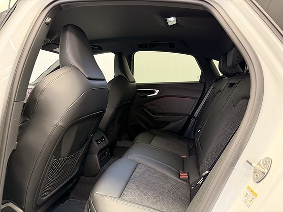 Audi A5 7 of 19