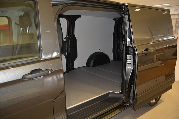 Volkswagen Transporter 4 of 5