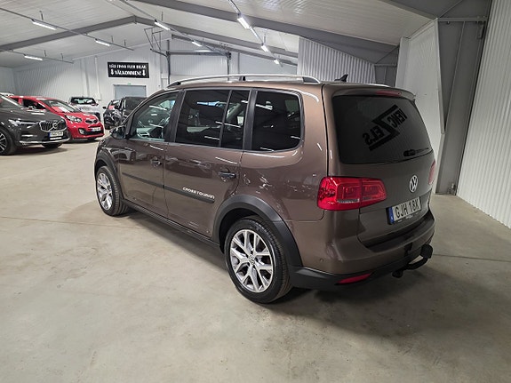 Volkswagen CrossTouran 5 of 5