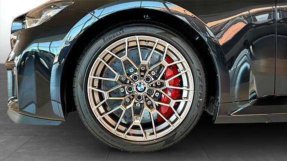 BMW M2 9 of 11