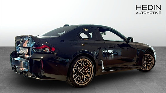 BMW M2 2 of 5