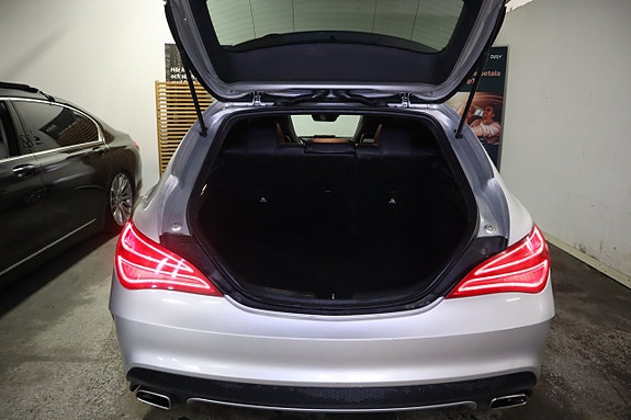Mercedes-Benz CLA220 11 of 14