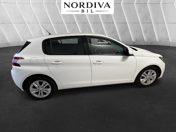 Peugeot 308 5 of 5