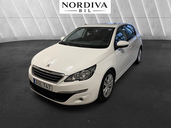 Peugeot 308 3 of 5