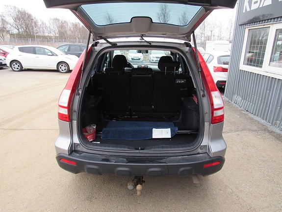 Honda CR-V 8 of 15