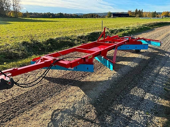 KTS Vägsladd - Treskärig med hydraulisk justering 3 of 12