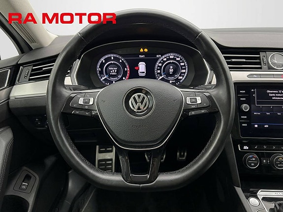 Volkswagen Passat Alltrack 12 of 13
