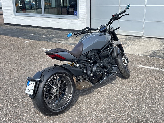 Ducati Xdiavel 1140 Mil 12 of 19