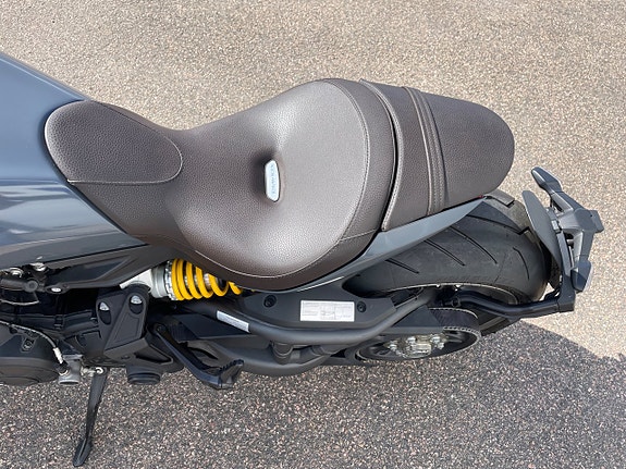 Ducati Xdiavel 1140 Mil 10 of 19