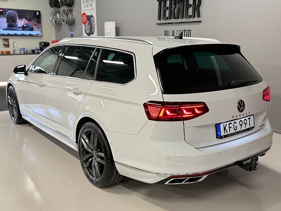 Volkswagen Passat 4 of 5