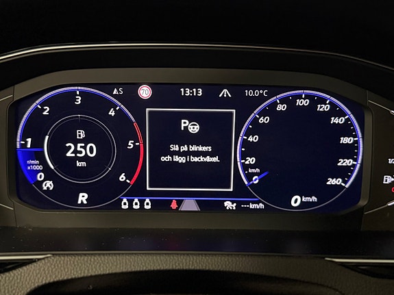 Volkswagen Passat 12 of 28
