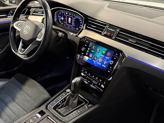 Volkswagen Passat 7 of 28