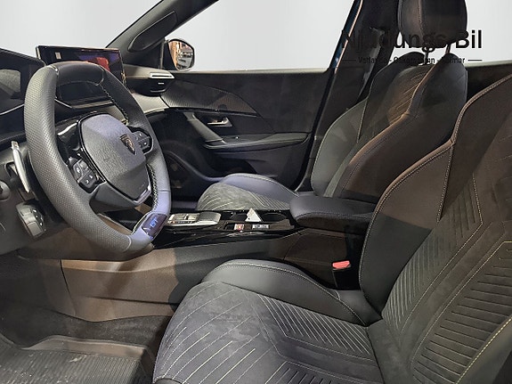 Peugeot 2008 6 of 9