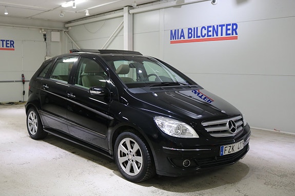 Mercedes-Benz B200