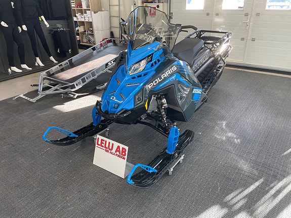 Polaris Titan 850 Demo 3 of 5