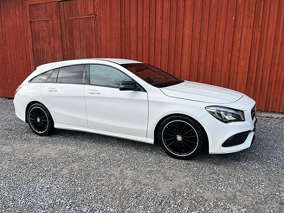 Mercedes-Benz CLA200 d 3 of 5