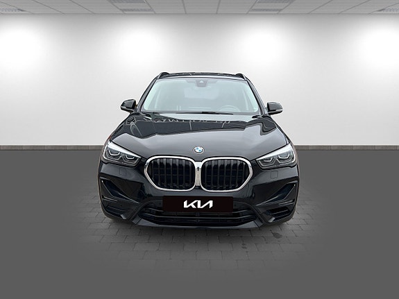 BMW X1 2 of 19