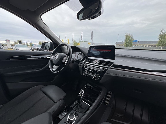BMW X1 18 of 19