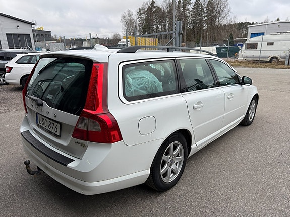 Volvo V70 5 of 5