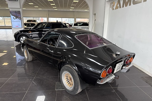 Opel GT 4 of 5