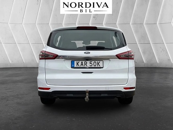 Ford S-MAX 7 of 17