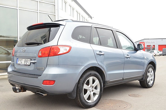 Hyundai Santa Fe 8 of 15