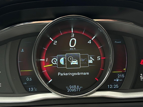 Volvo V60 13 of 23