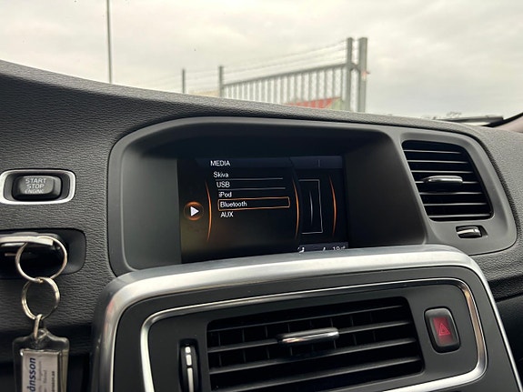 Volvo V60 20 of 23