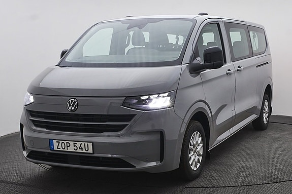 Volkswagen Caravelle 3 of 5