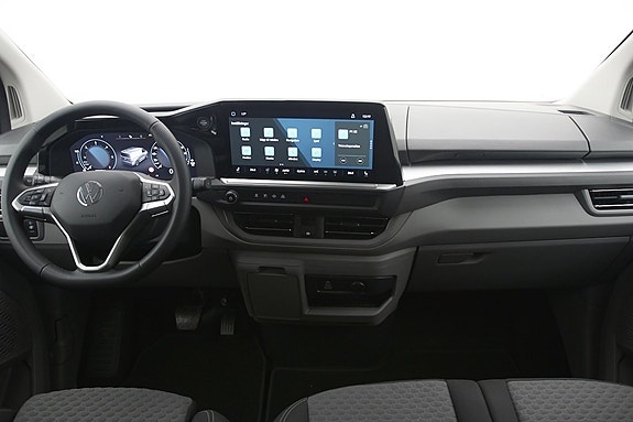 Volkswagen Caravelle 15 of 21